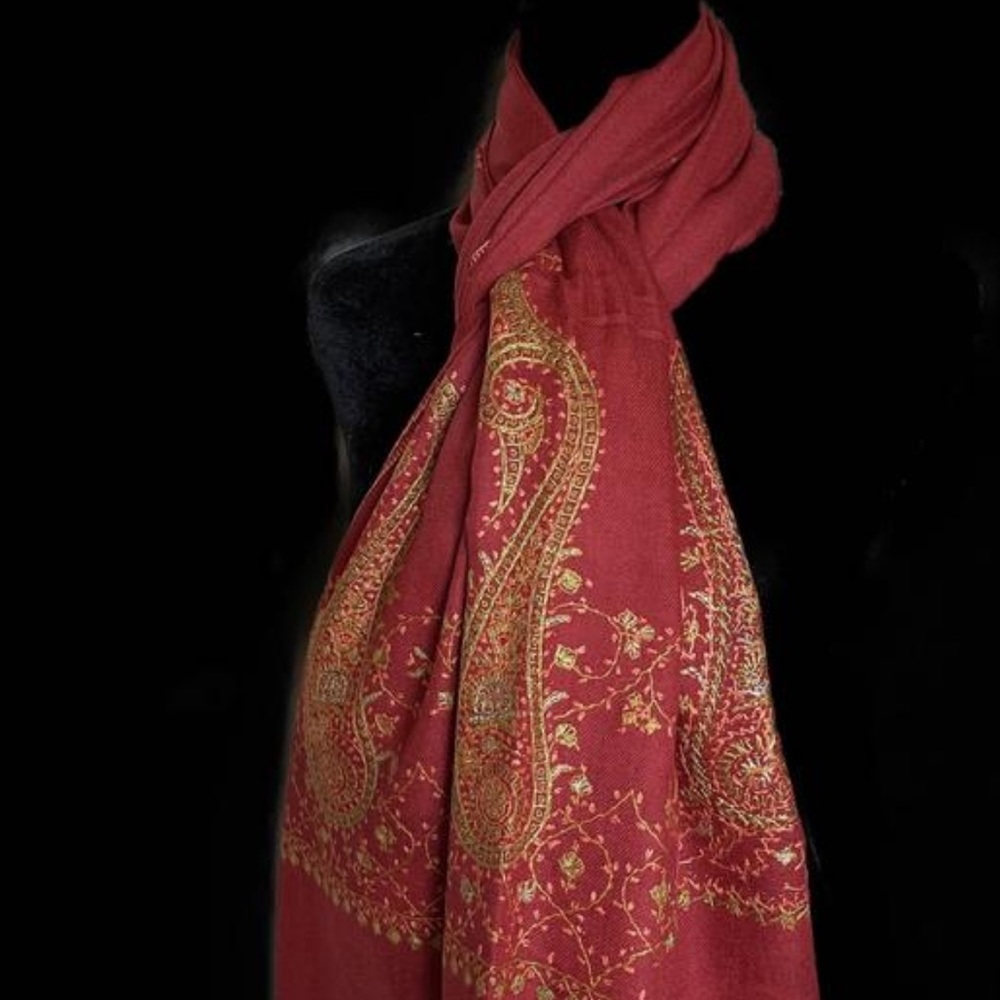 COPY - A timeless Scarf/ Stole/ Wrap.